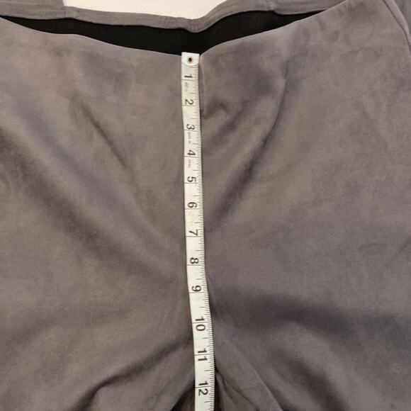 Chico’s Women’s Gray Faux Suede Leggings Luxe EUC Sz 16 Polyester Elastic Waist - Picture 7 of 10